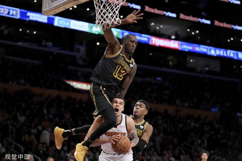 东体记者：管理部门对媒体证件管理应更严格，出问题才好溯源.