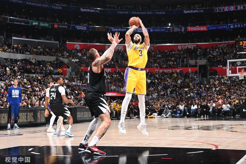 美记:快船本赛季无交易哈登或伦纳德计划,但业内流言已四起(美媒:快船本季无意交易哈登或伦纳德,业内流言已四起)